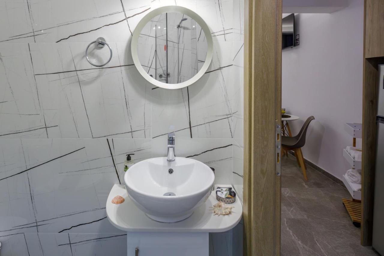 Semes Luxury Apts By Estia Hersonissos  Exteriör bild